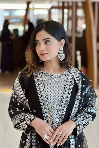 Black Pakistani Salwar Kameez With Heavy Embroidery Dupatta Work